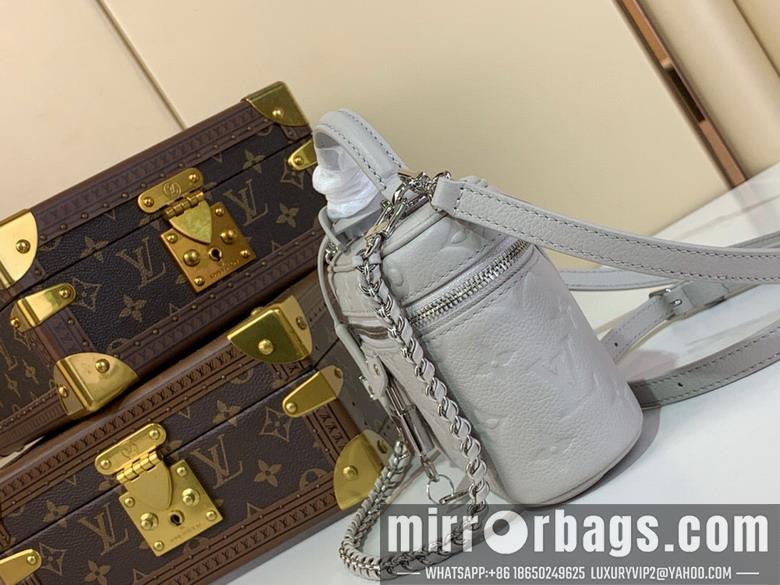 LV Bags Vanity m13593 11.5x6.5x19cm gf