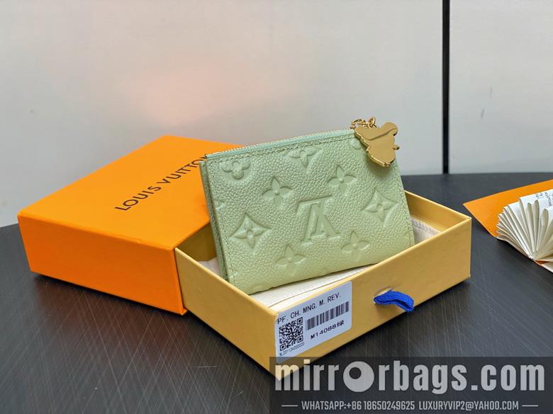LV Bags Lisa M14088 9x11.5x1.5cm gf