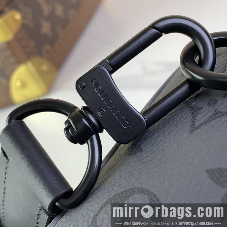 LV Bags Avenue m11703 20x31x7cm gf
