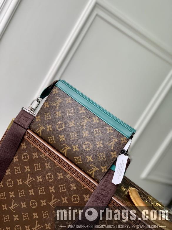 LV Bags Alpha M81124 18.5x11x6.5cm gf2