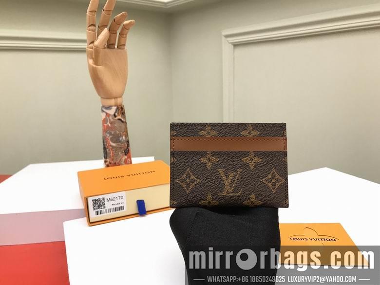 LV Bags M62170 11X7cm YG 4colour