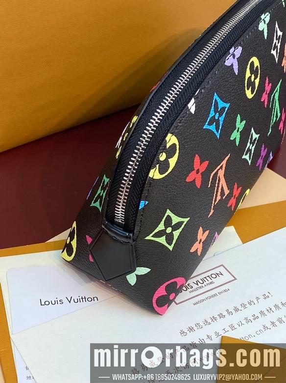LV Bags M13744 19X12X6cm