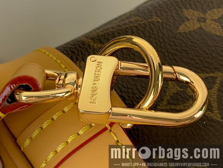 LV Bags Soho M14653 24x32x9cm gf