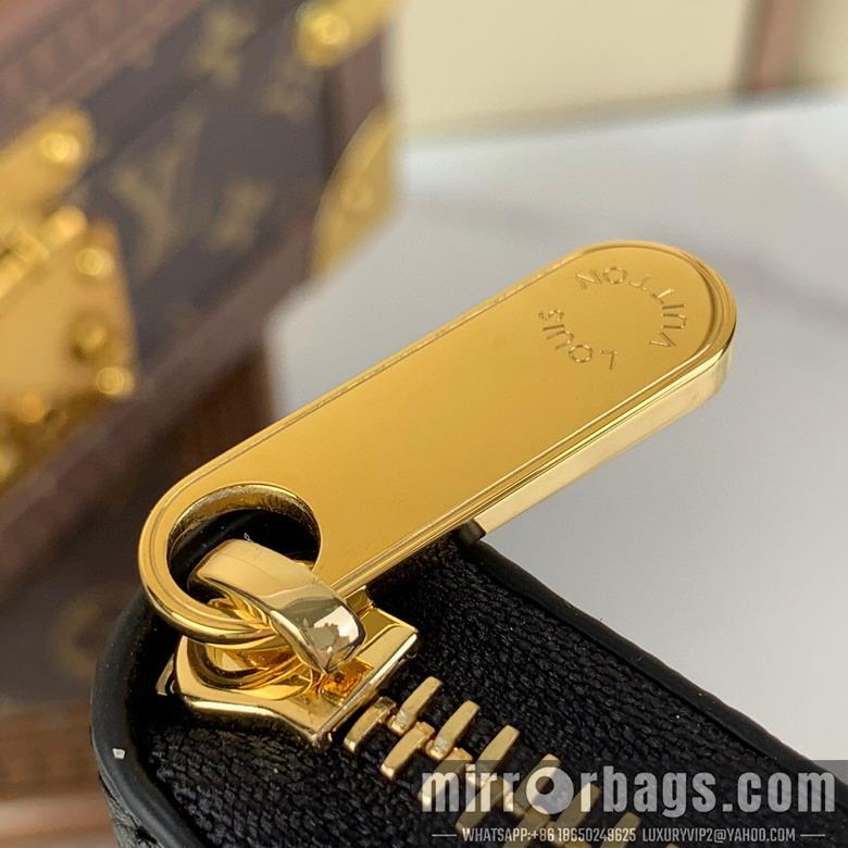 LV Bags Zippy m14160 19.5x10.5x2.5cm gf