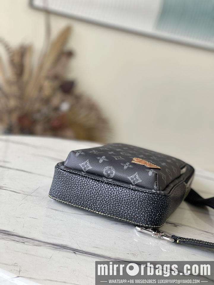LV Bags Avenue M46344 20x31x10cm gf