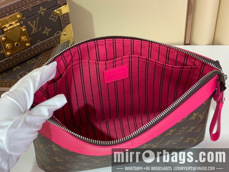LV Bags Voyage m13198 21x7.5x30cm gf3