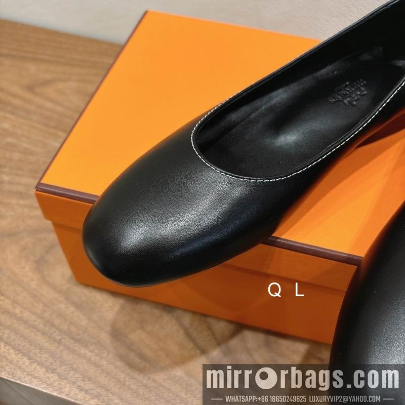 Hermes Shoes Hermes sz35-46 LL0701