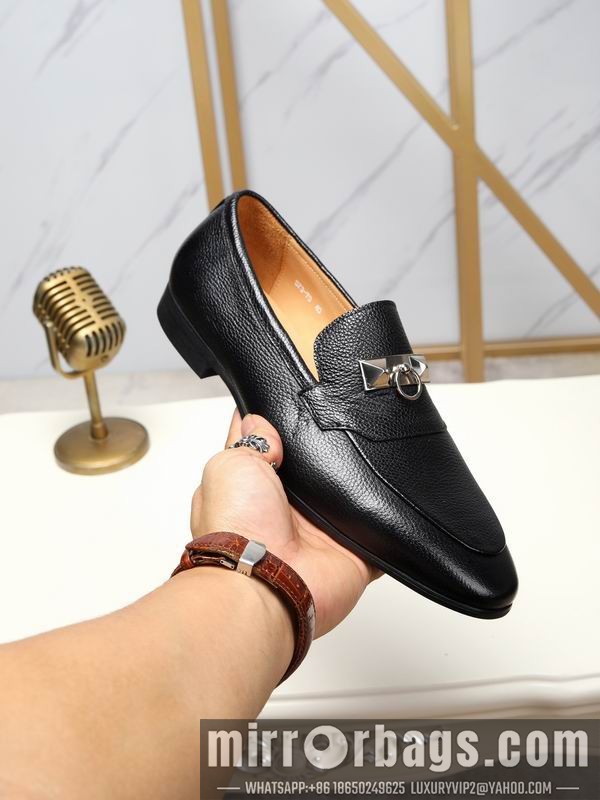Hermes Shoes Hermes sz38-45 mnf0250