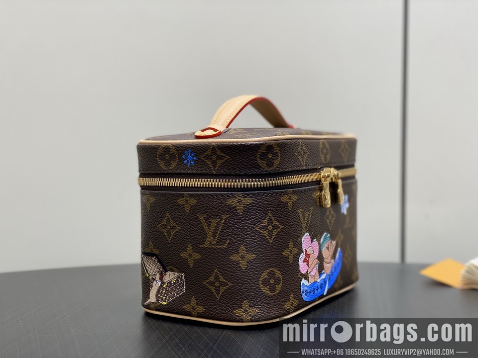 LV Bags Nice M26647 13.5x12x20cm gf