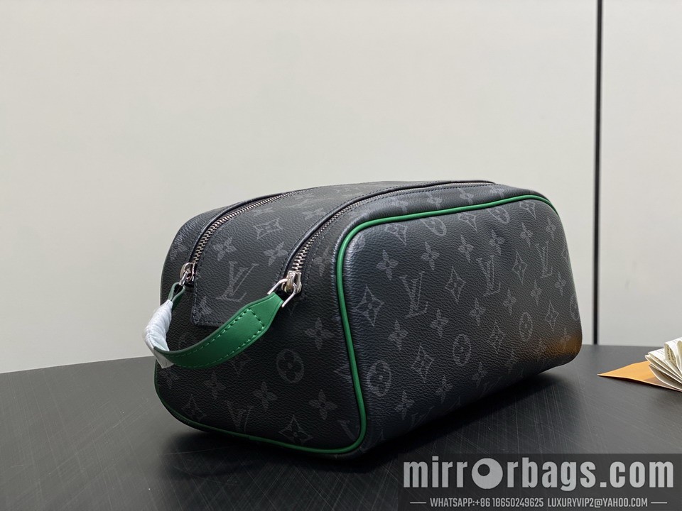 LV Bags Dopp Kit M15246 15x16.5x28cm gf