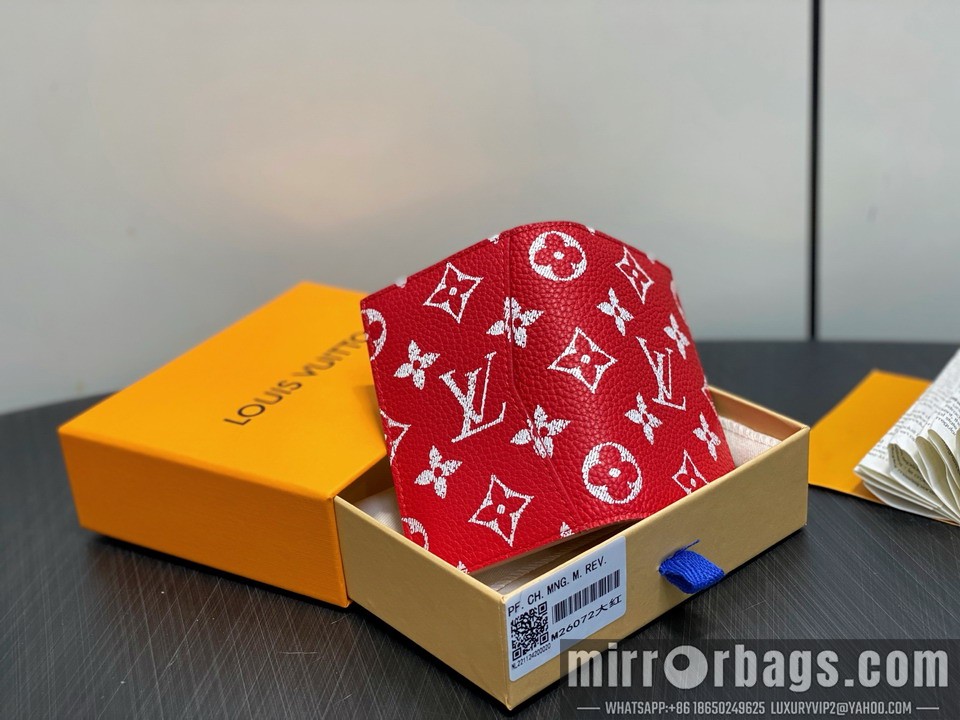 LV Bags M26072 11.1x1x7.5cm gf
