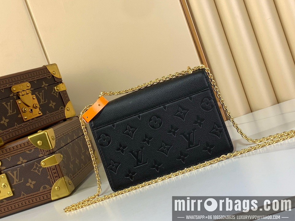 LV Bags Rosy m13569 19.5x13.5x6.5cm gf