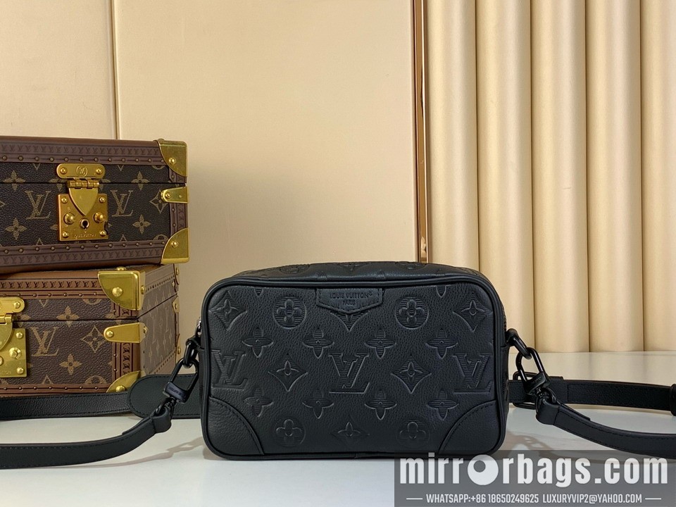 LV Bags Trocadero M26737 13x6.5x20cm gf