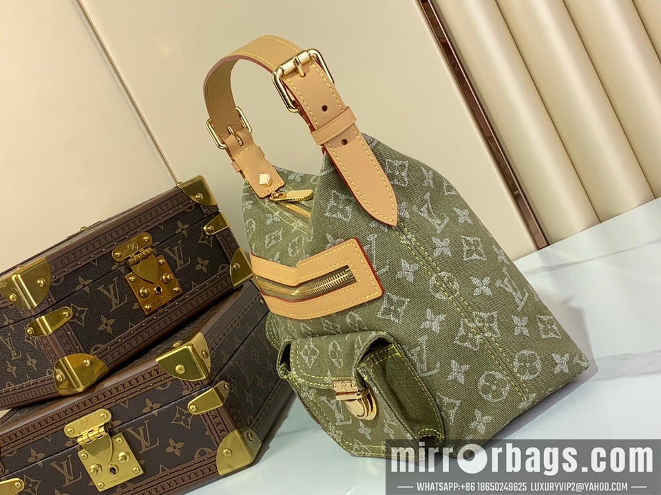 LV Bags Vintage M95212 30x22x13cm gf