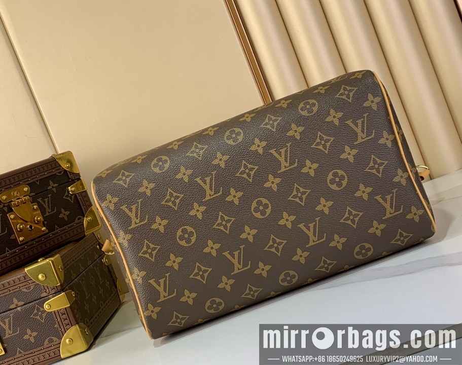 LV Bags Speedy M12243 30x21x17cm gf2