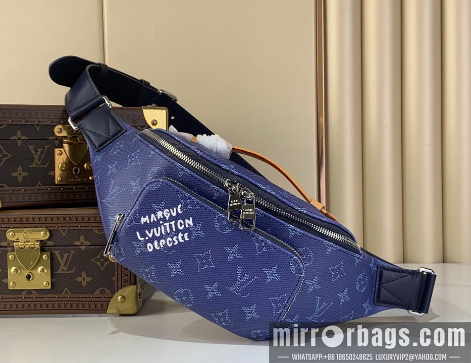 LV Bags Bumbag M27152 30x15x8cm gf1