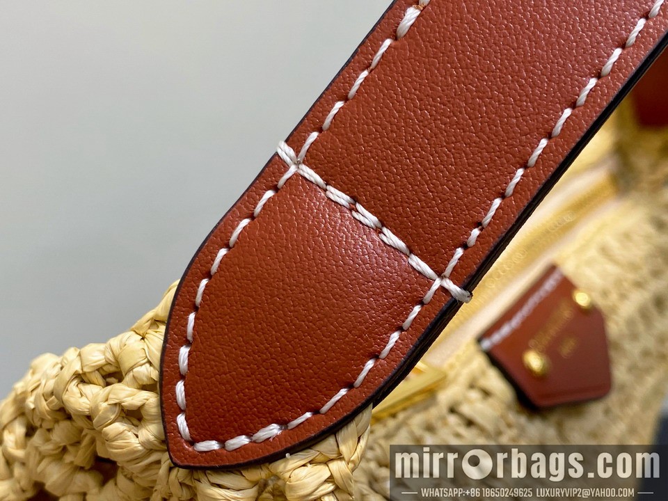 LV Bags Hills Pochette M14304 18.5x11x6.5cm gf