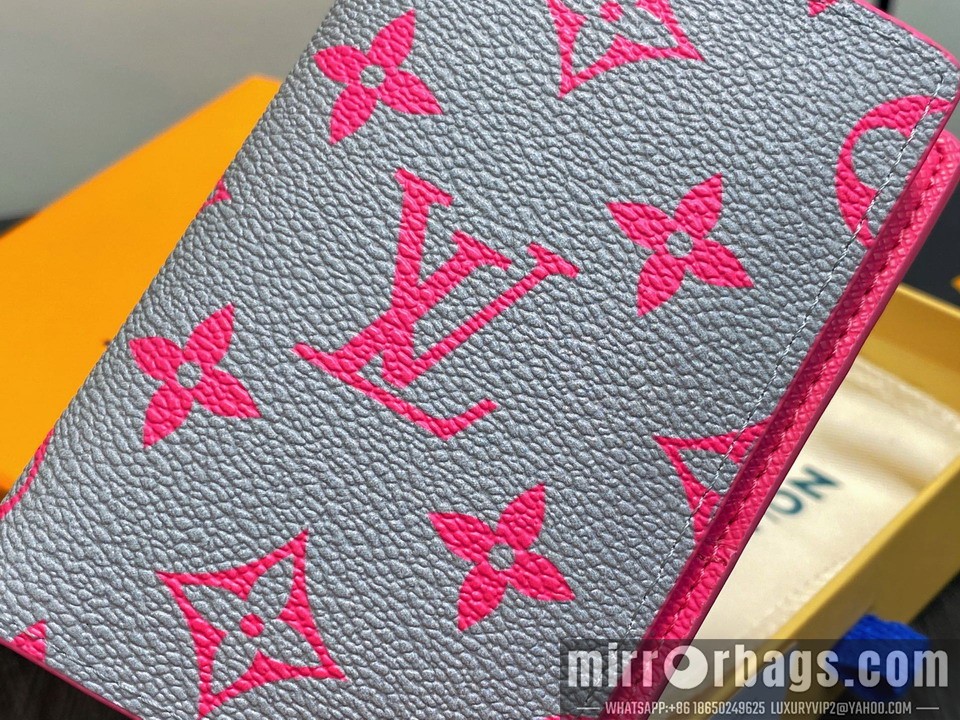 LV Bags M15027 11.1x1x7.5cm gf