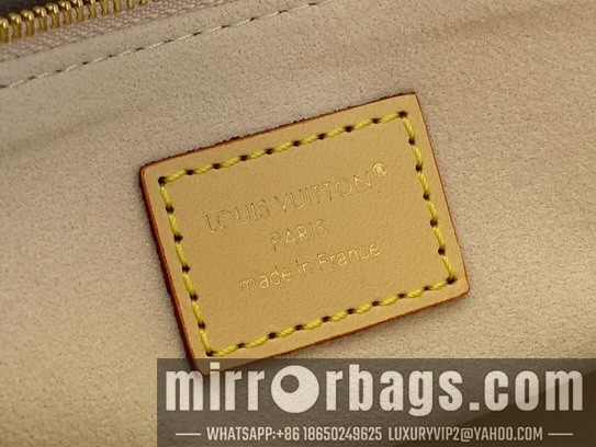 LV Bags On M15138 25x20x11.5cm gf