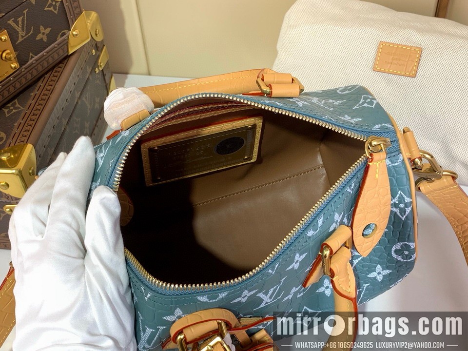 LV Bags Speedy M24437 25x15x15cm gf3