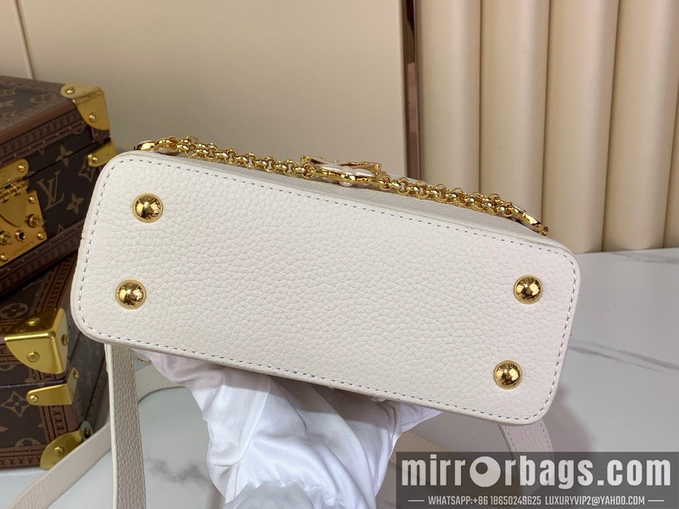 LV Bags Cap m15117 14x8x21cm gf