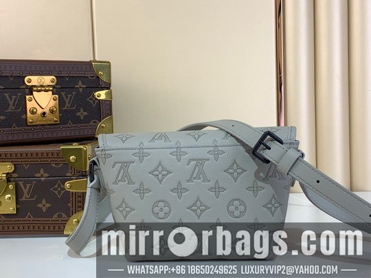 LV Bags Pulse m12636 16x5x22.5cm gf