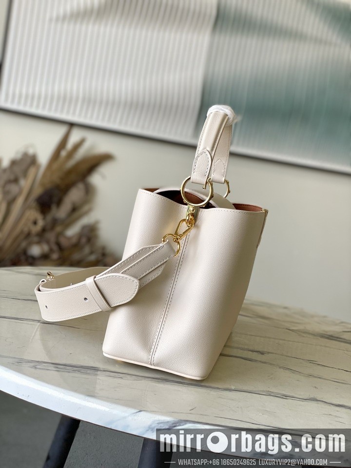 LV Bags Cap M14979 33x24x12cm gf