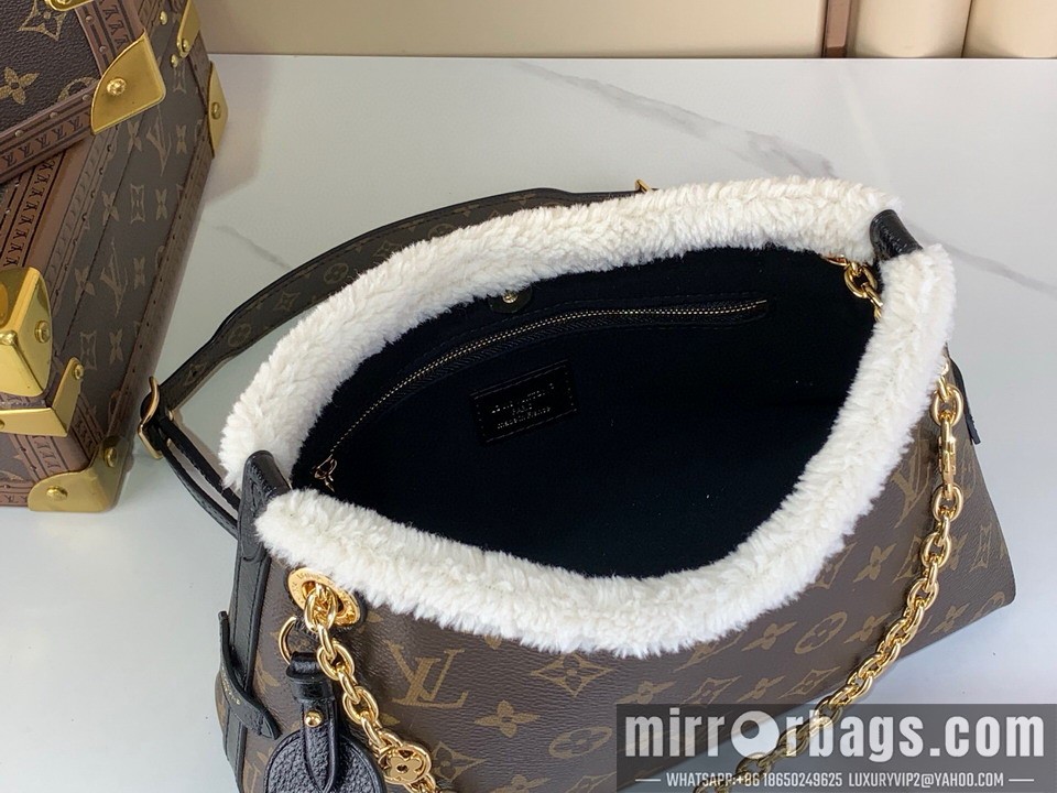 LV Bags CarryAll m26568 17x10x26cm gf