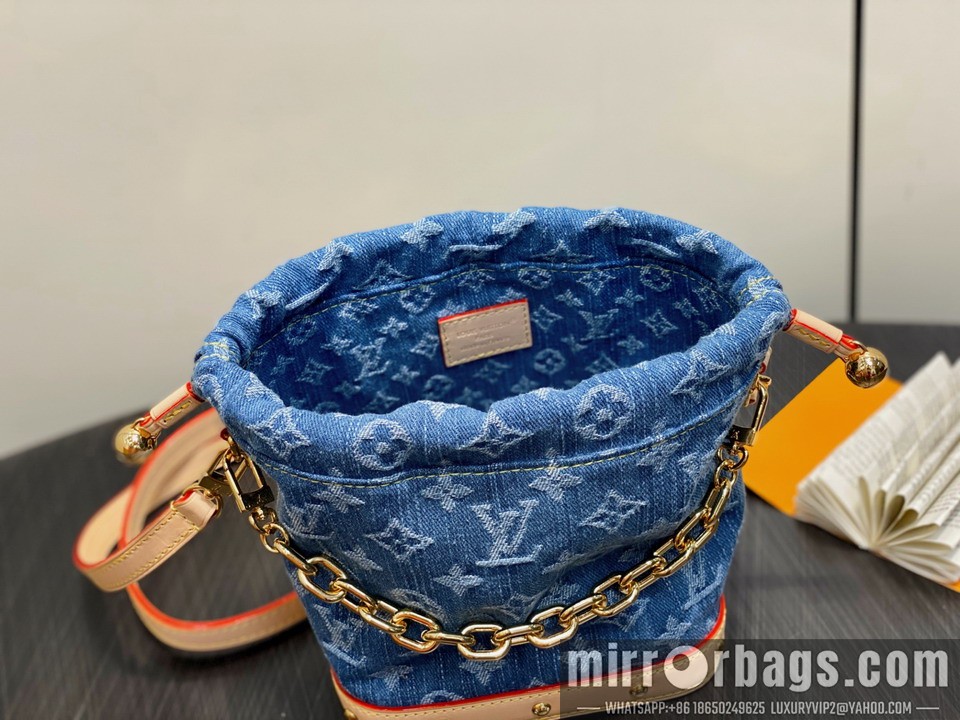 LV Bags Noe M83043 17.5x8.8x20.5cm gf