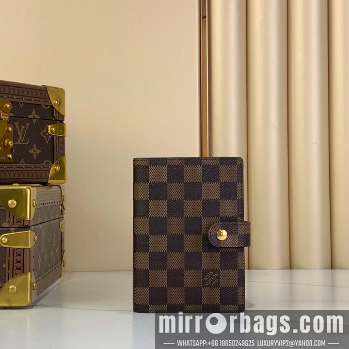 LV Bags R20005 14.5x2x10cm gf2