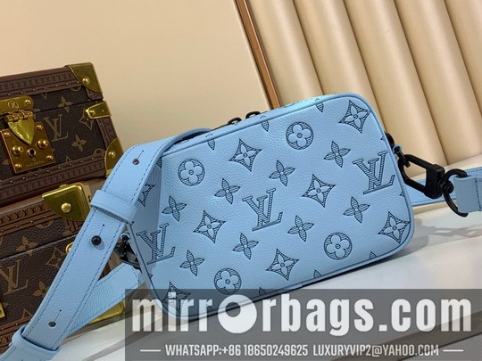 LV Bags Alpha m14790 11x18.5x6.5cm gf
