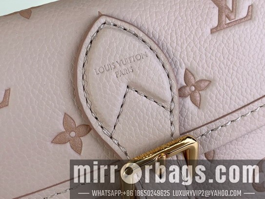 LV Bags Diane M13642 10.5x6x19cm gf