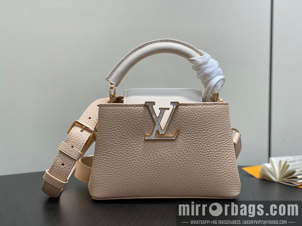LV Bags Cap M25461 21x14x8cm gf