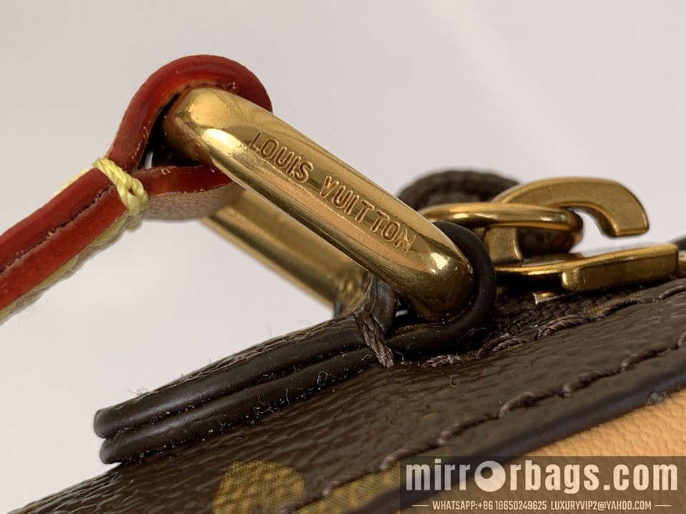 LV Bags M14063 18.5x4.5x10.5cm gf