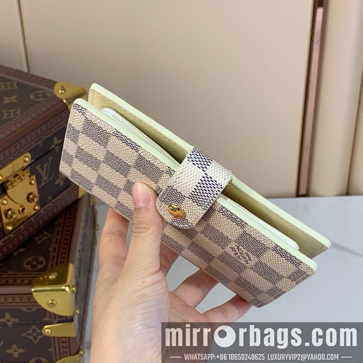 LV Bags R20005 14.5x2x10cm gf1