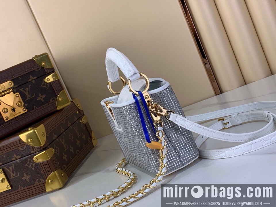 LV Bags Cap M83088 12x7x16cm gf