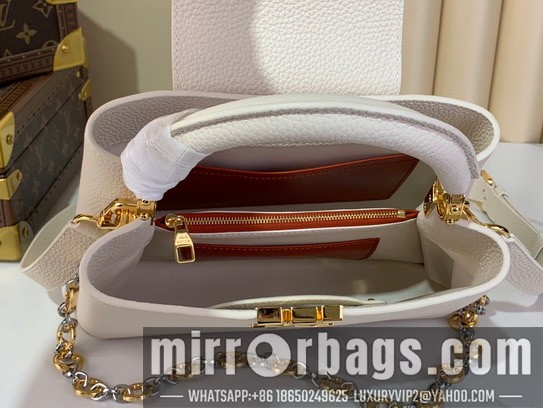 LV Bags Cap m12936 12x8x27cm gf