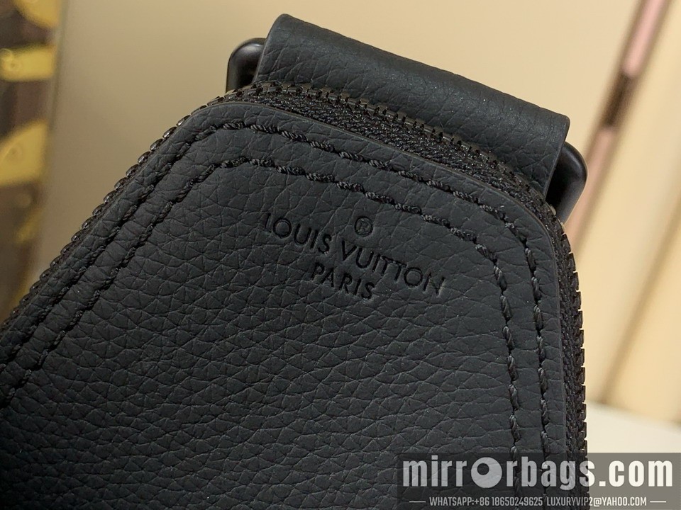 LV Bags Avenue M15255 16x33x5.7cm gf