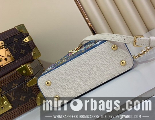 LV Bags Cap m12947 13.6x8x21cm gf