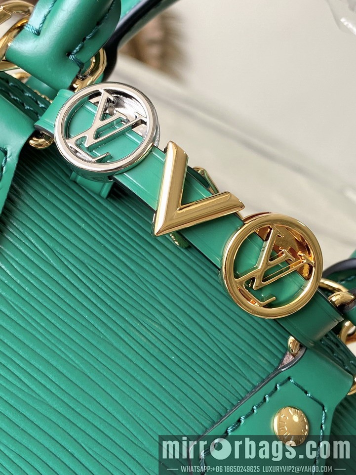 LV Bags Alma M14339 15x19.5x10cm gf2