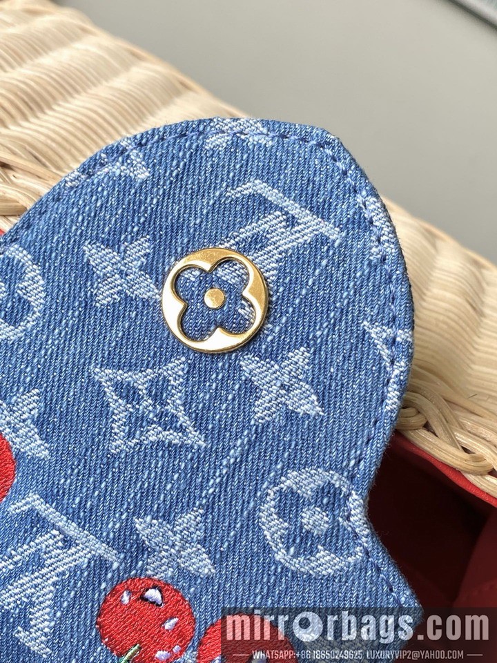 LV Bags Cap M14295 18x27x9cm gf