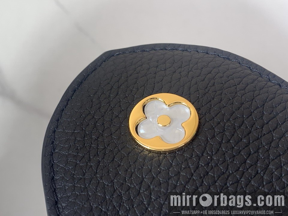 LV Bags Cap m23331 27x18x9cm gf1