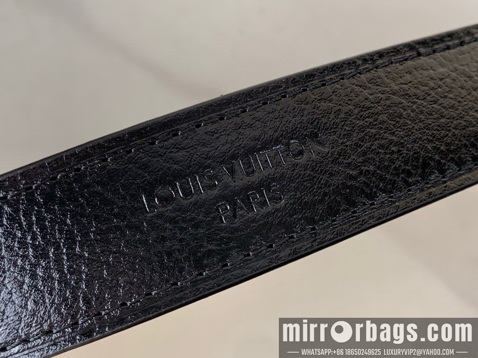 LV Bags CarryAll m26568 17x10x26cm gf