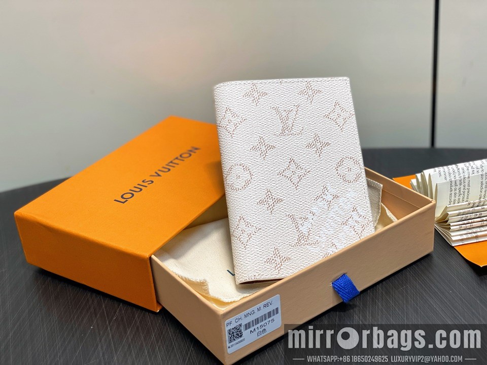LV Bags M15075 14x2.5x10cm gf
