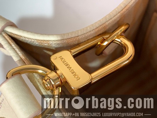 LV Bags On M14403 19x11.5x25cm gf