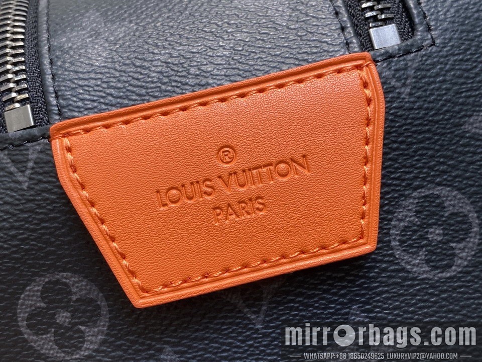 LV Bags Dopp Kit M15246 15x16.5x28cm gf1