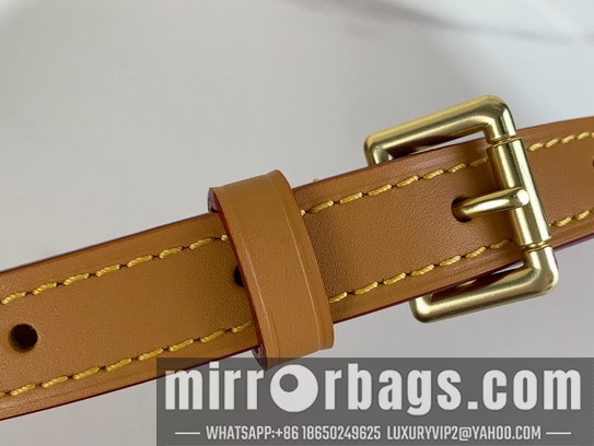 LV Bags M51165 19x14x9cm gf