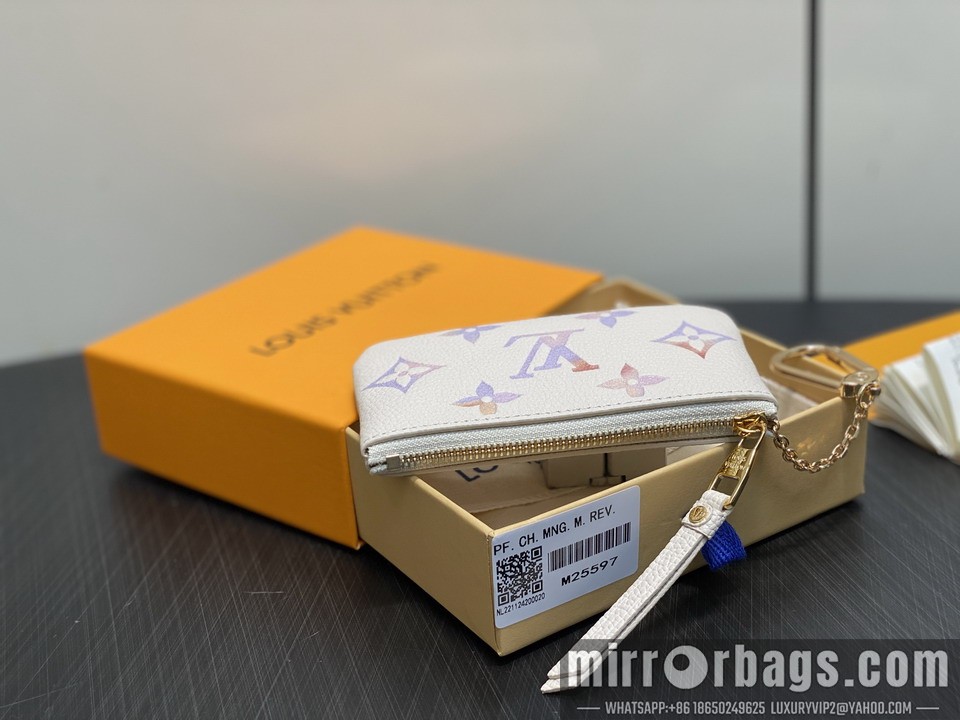 LV Bags M25597 7x1.5x12cm gf