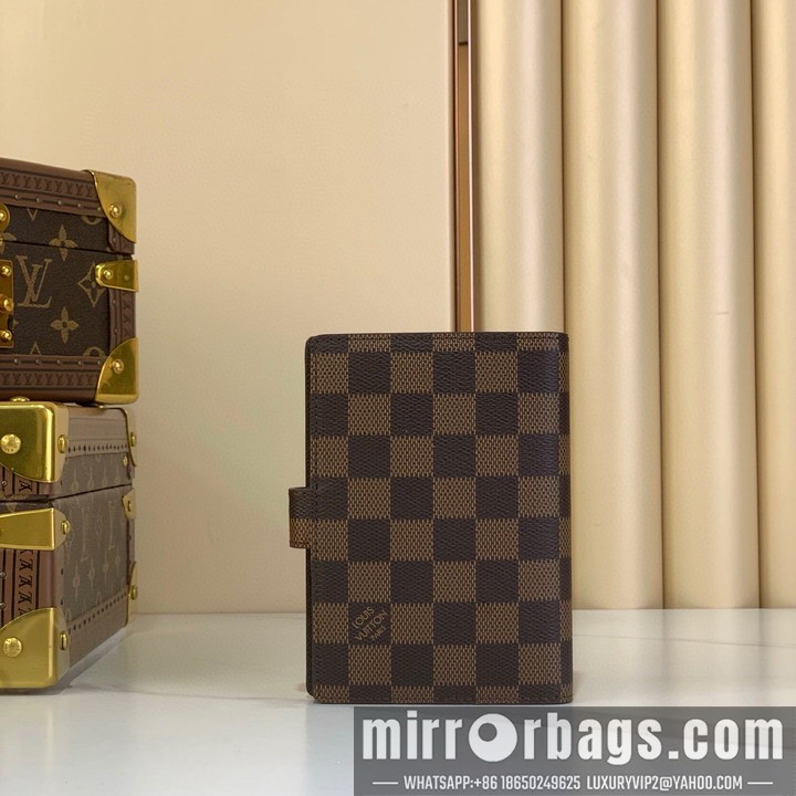 LV Bags R20005 14.5x2x10cm gf2