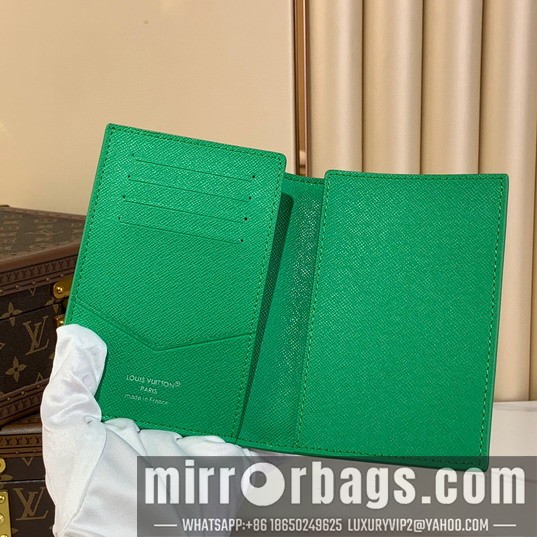 LV Bags M14875 10x14x2.5cm gf